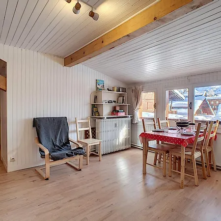 아파트 Cosy A La Clusaz, Ideal Pour 4 Personnes - Fr-1-818-44 라클루자